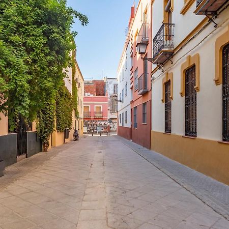Apartamento Pasaje Valvanera Sevilla Kültér fotó