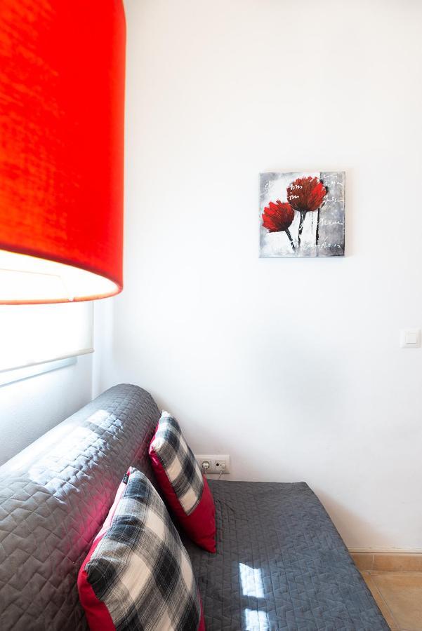 Apartamento Pasaje Valvanera Sevilla Kültér fotó